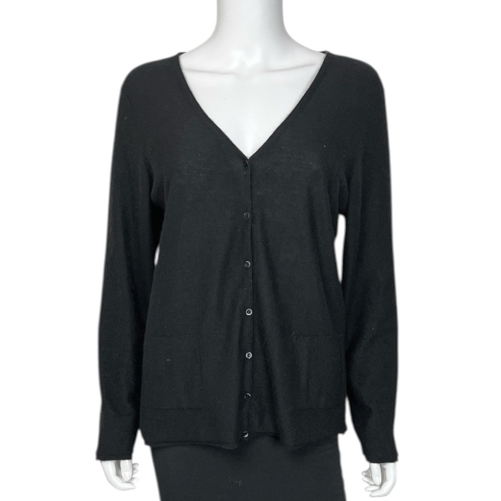 Eileen Fisher V-Neck Cashmere Cardigan in Black - sz Large
